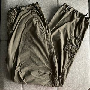 Parachute cargo pants low rise
